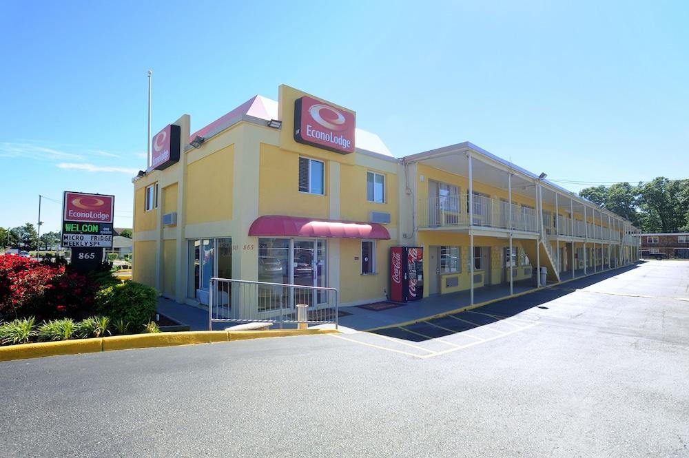 Econo Lodge At Military Circle Norfolk Kültér fotó