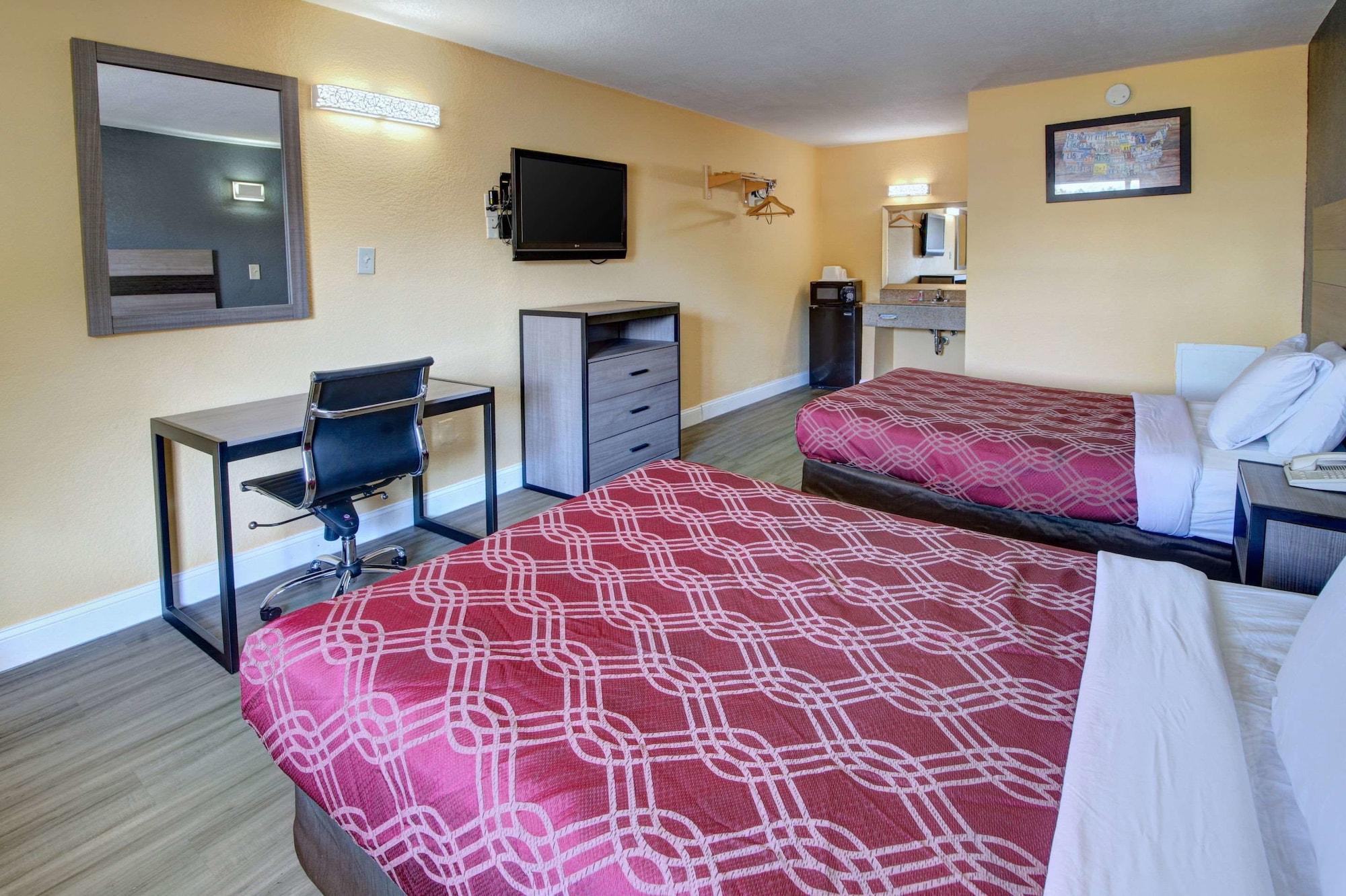 Econo Lodge At Military Circle Norfolk Kültér fotó