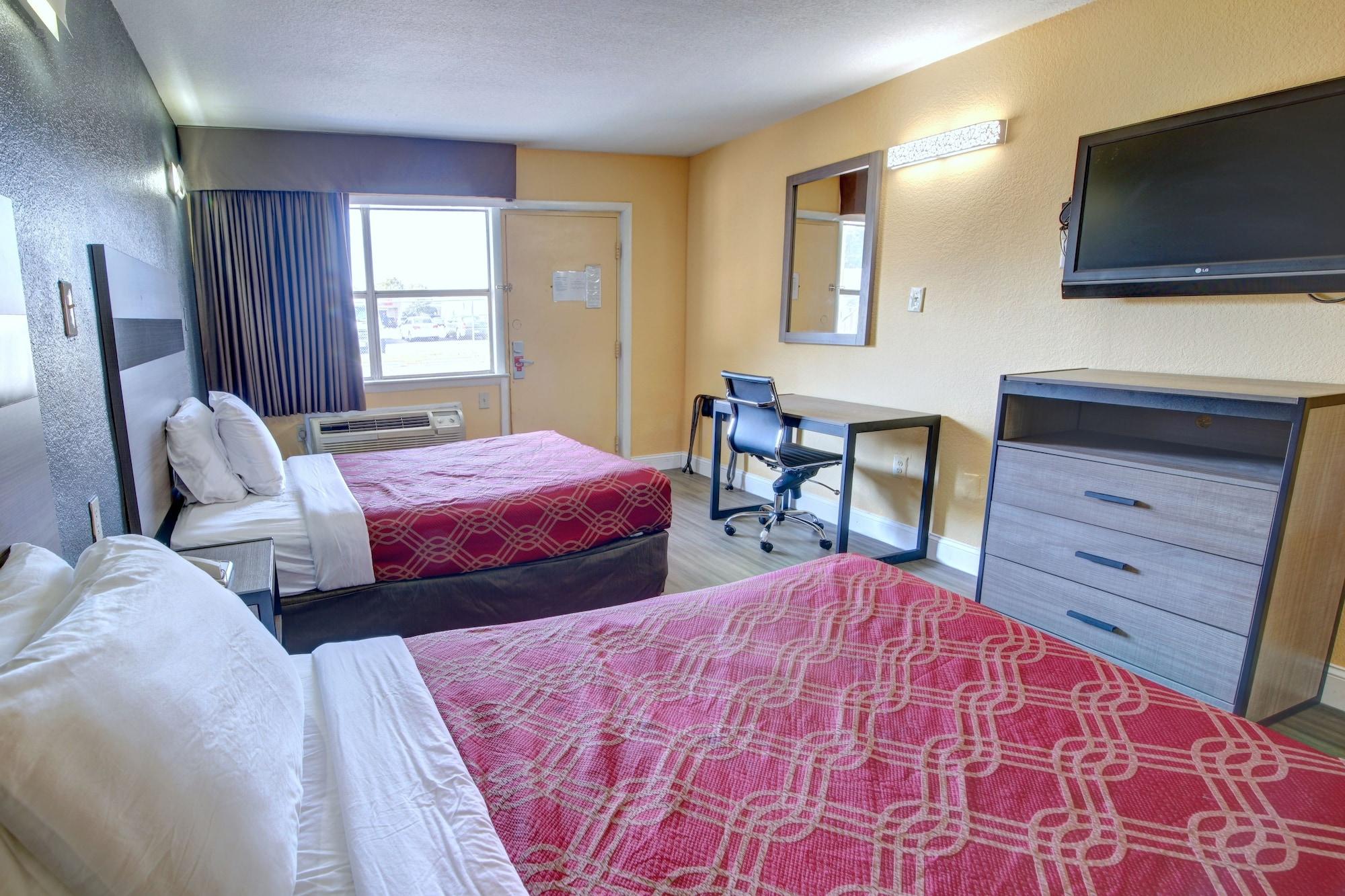 Econo Lodge At Military Circle Norfolk Kültér fotó