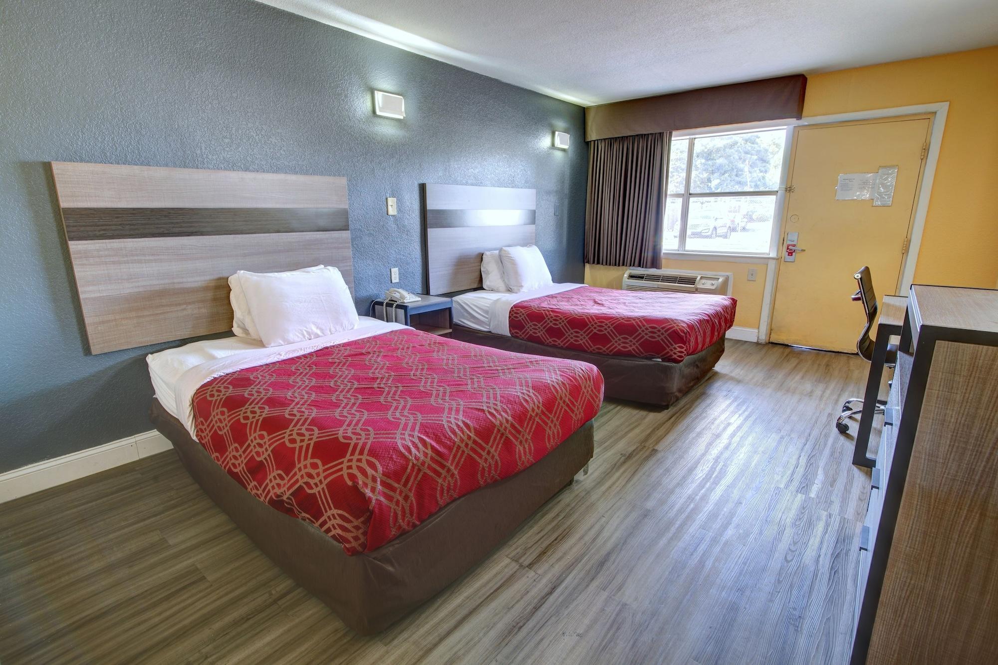 Econo Lodge At Military Circle Norfolk Kültér fotó