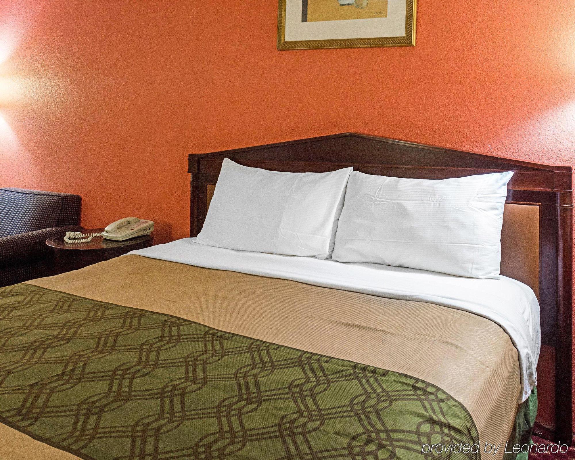 Econo Lodge At Military Circle Norfolk Kültér fotó
