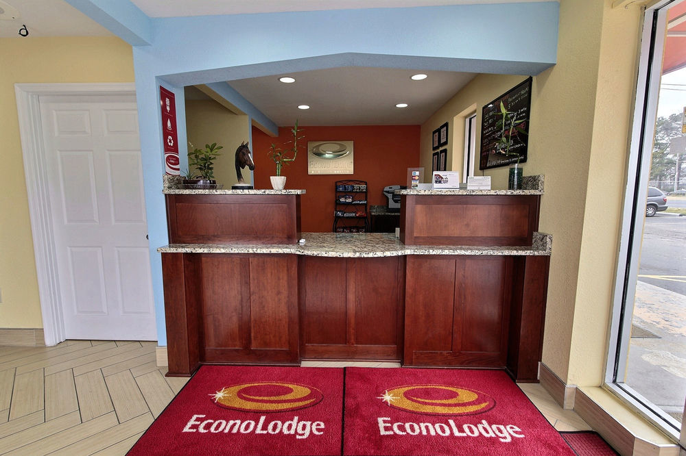 Econo Lodge At Military Circle Norfolk Kültér fotó