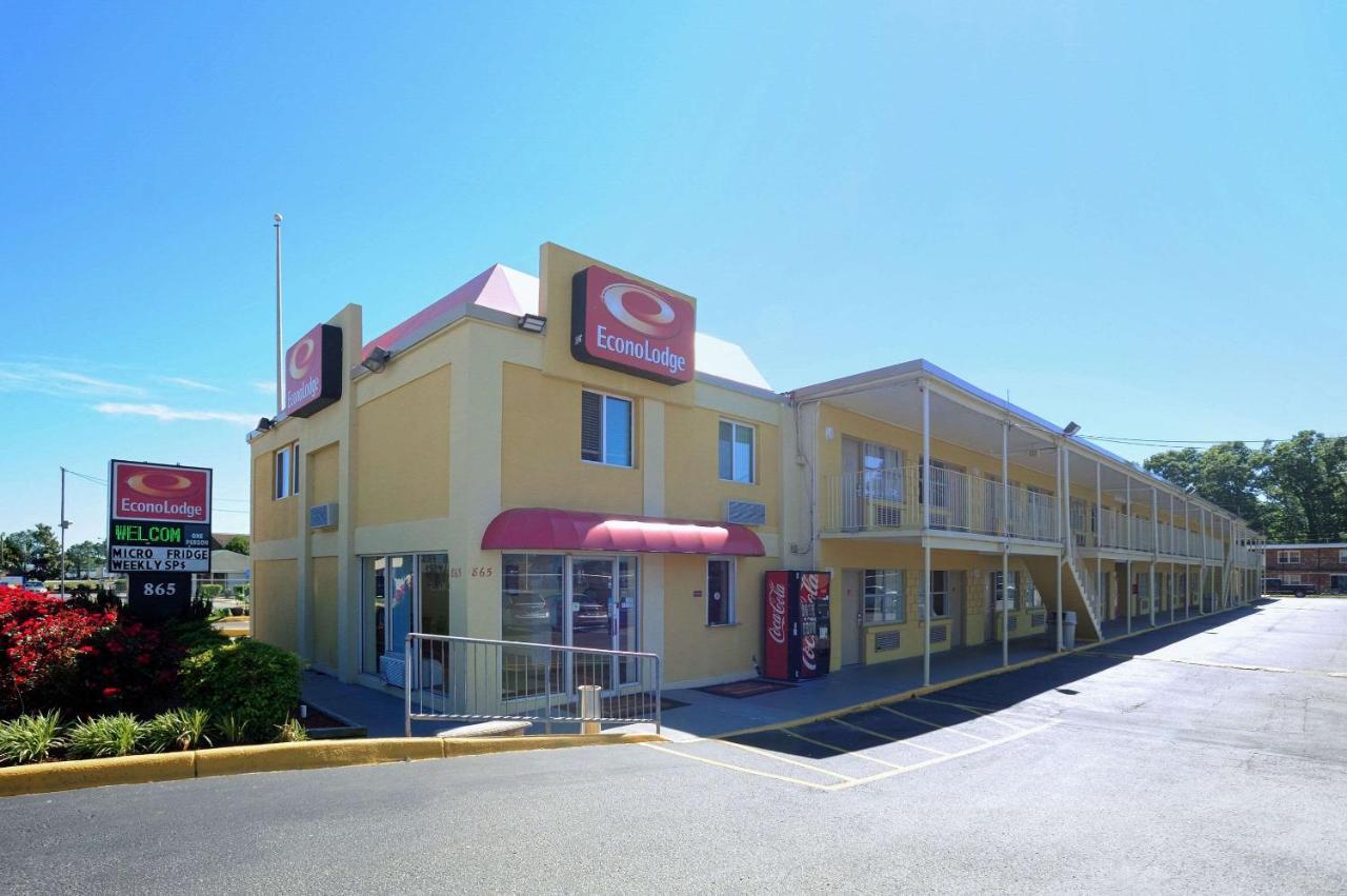 Econo Lodge At Military Circle Norfolk Kültér fotó